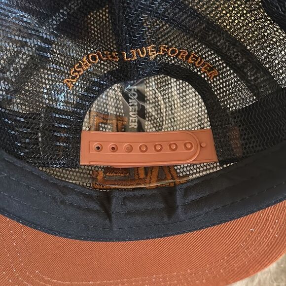 Assholes live forever cap OS (4920) NWOT - Picture 2 of 2